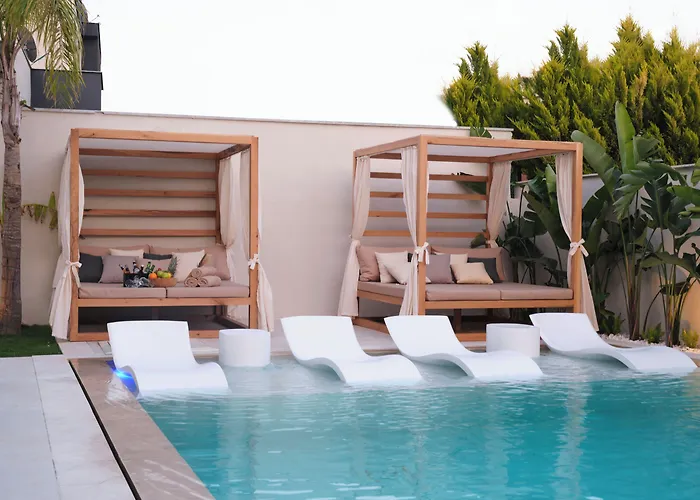 Venzi Ayayorgi-adult Only 15