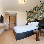 Venzi Ayayorgi-adult Only 15 Hotell