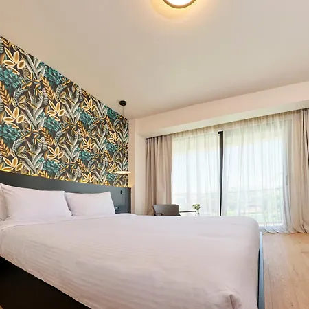 Venzi Ayayorgi-adult Only 15 * Çeşme
