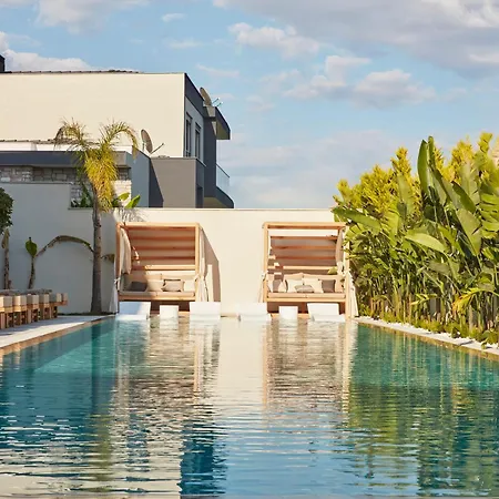 Venzi Ayayorgi-adult Only 15 * Cesme