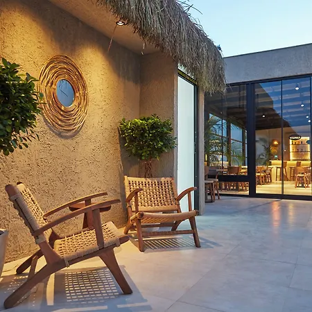 Venzi Ayayorgi-adult Only 15 * Çeşme