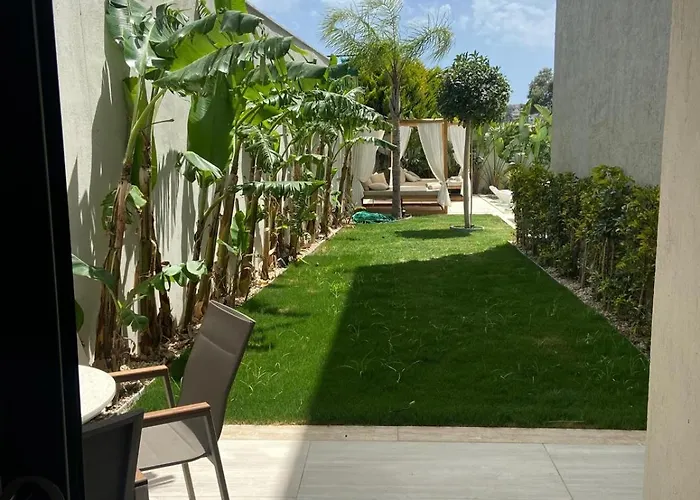 Venzi Ayayorgi-adult Only 15 Hotel *