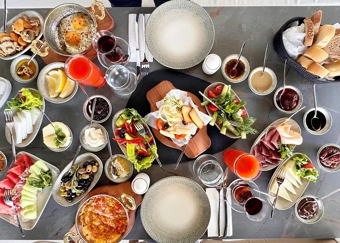 Venzi Ayayorgi-adult Only 15 *