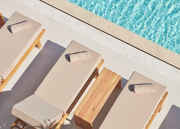 Venzi Ayayorgi-adult Only 15 Hotell